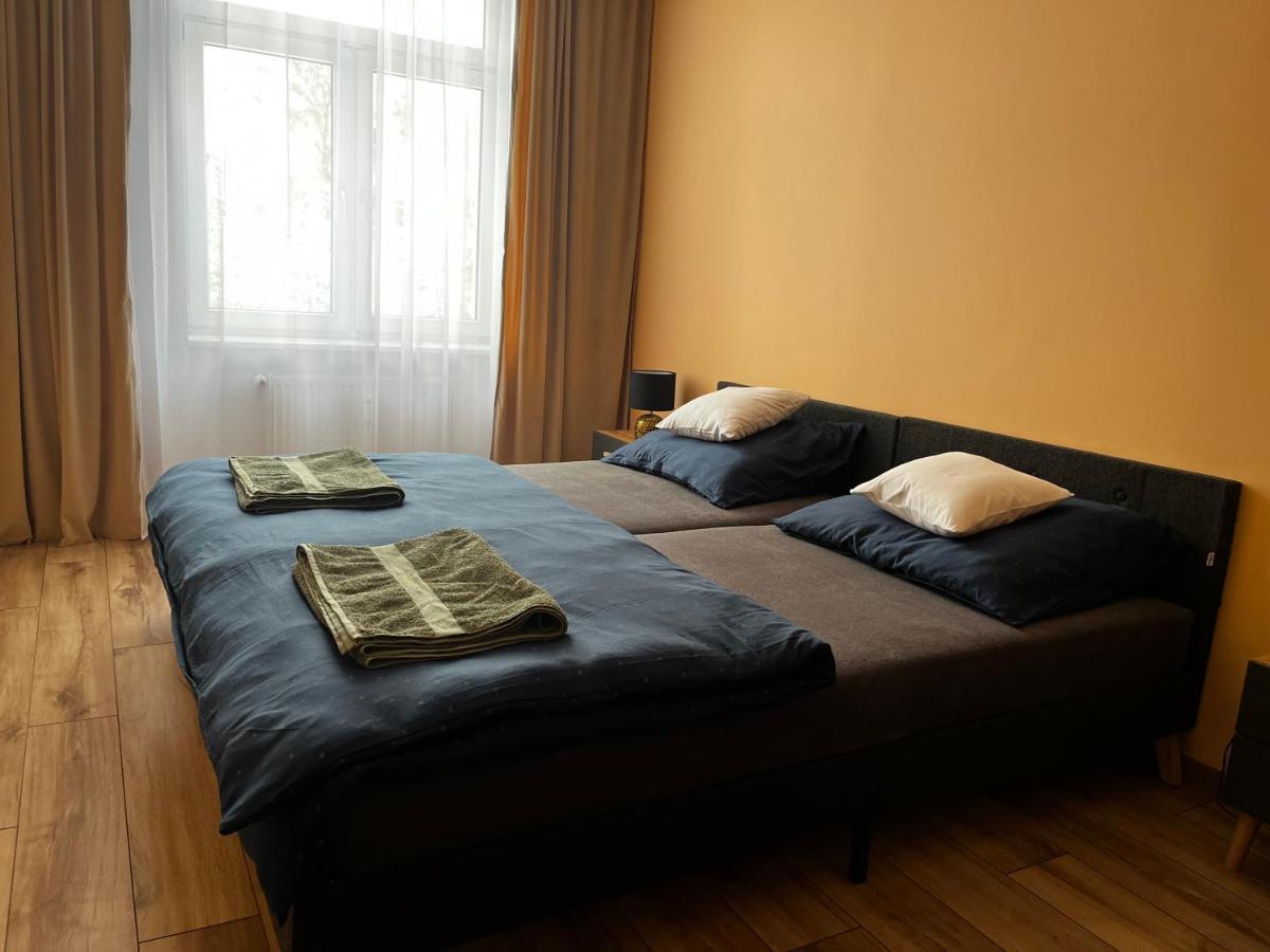 Апартаменты Komfortowy Apartament W Centrum Явожно Экстерьер фото